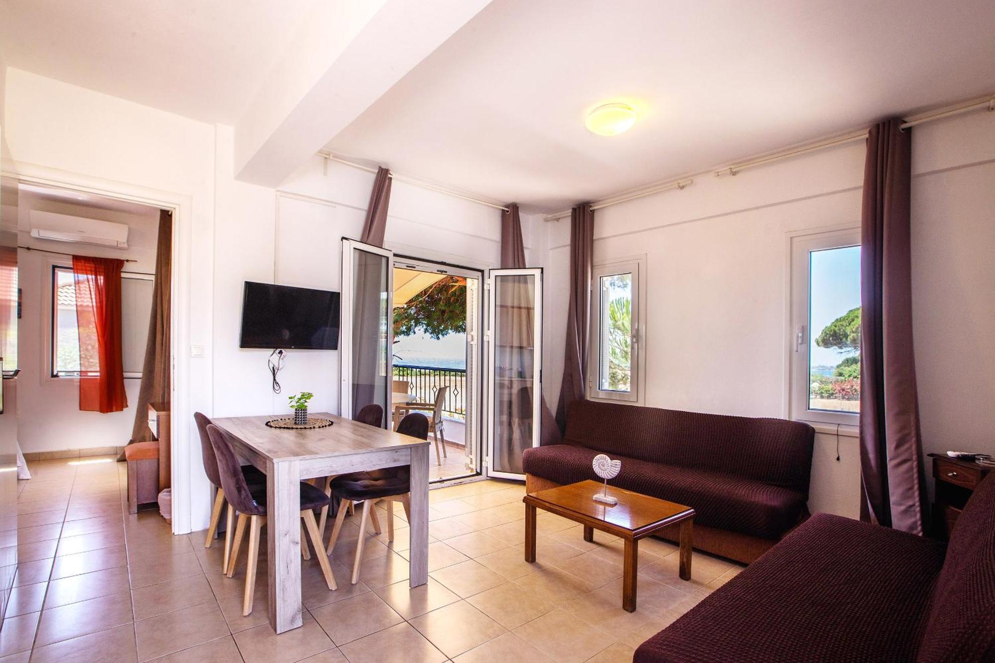 Romanos Beach Villas Екстер'єр фото